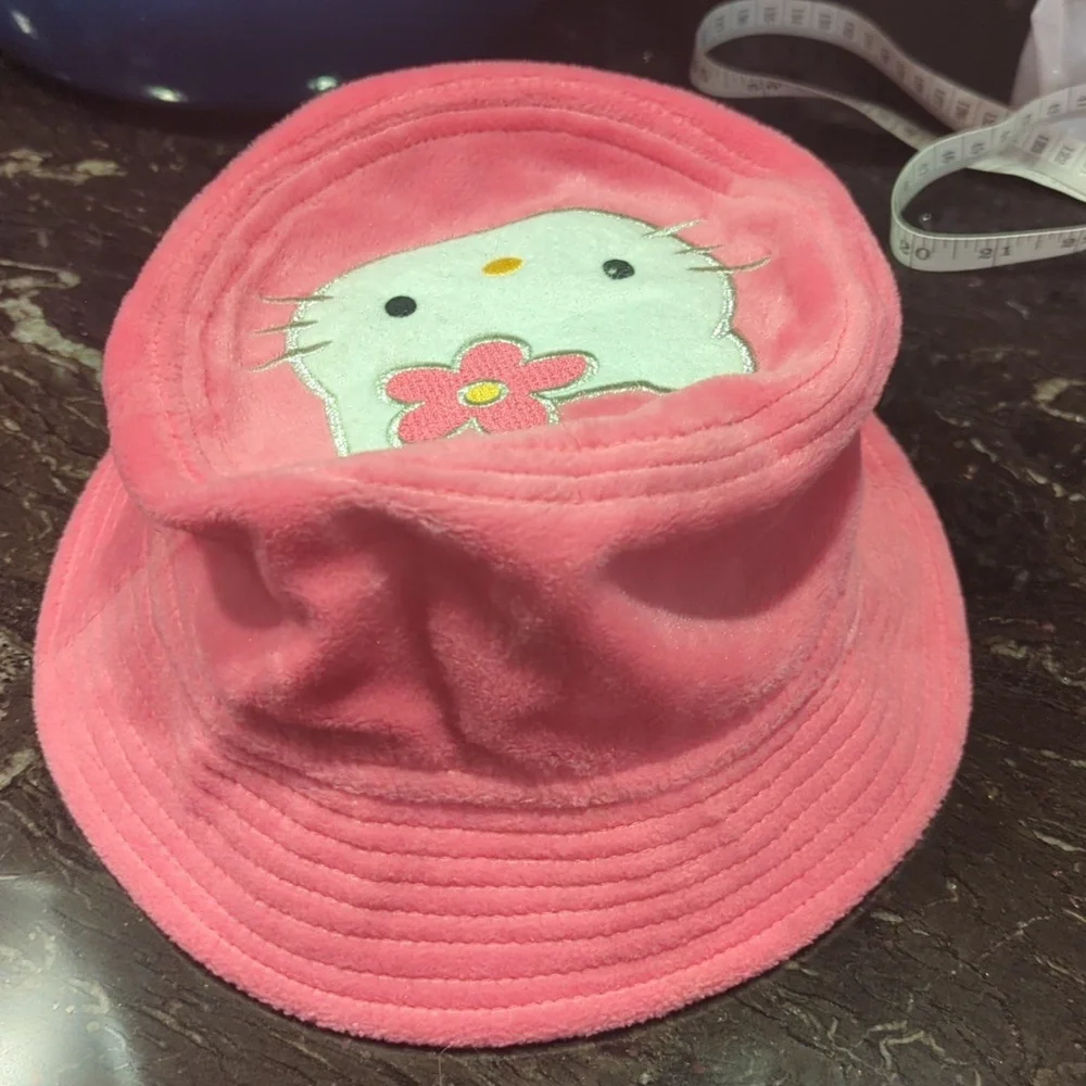 Y2K Sanrio Hello Kitty Bucket Hat Pink Kitty Lover Party Dress up Statement